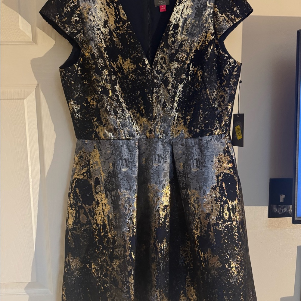 Vince Camuto Black and Gold Mini Dress